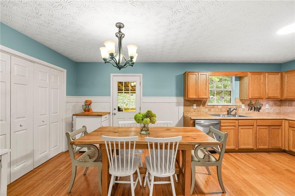 3 bedroom, 3 bathroom, 1,333 sq ft single family residence for sale at 50 S Wilson Street, Villa Rica, GA 30180 — photo 7