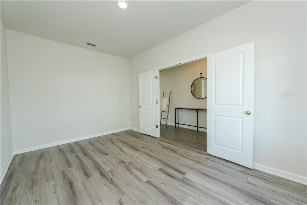 4 bedroom, 3 bathroom, 2,657 sq ft single family residence for sale at 4941 Silver Canoe Way, Lawrenceville, GA 30044 — photo 8