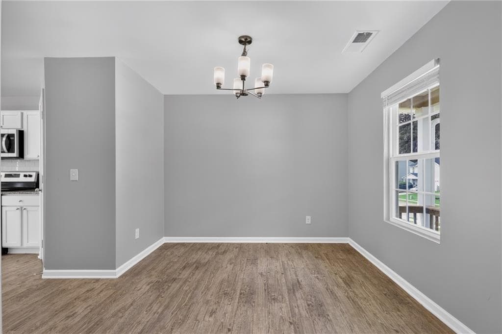 5 bedroom, 3 bathroom, 2,192 sq ft single family residence for sale at 289 Indian Lake Trail, Villa Rica, GA 30180 — photo 10