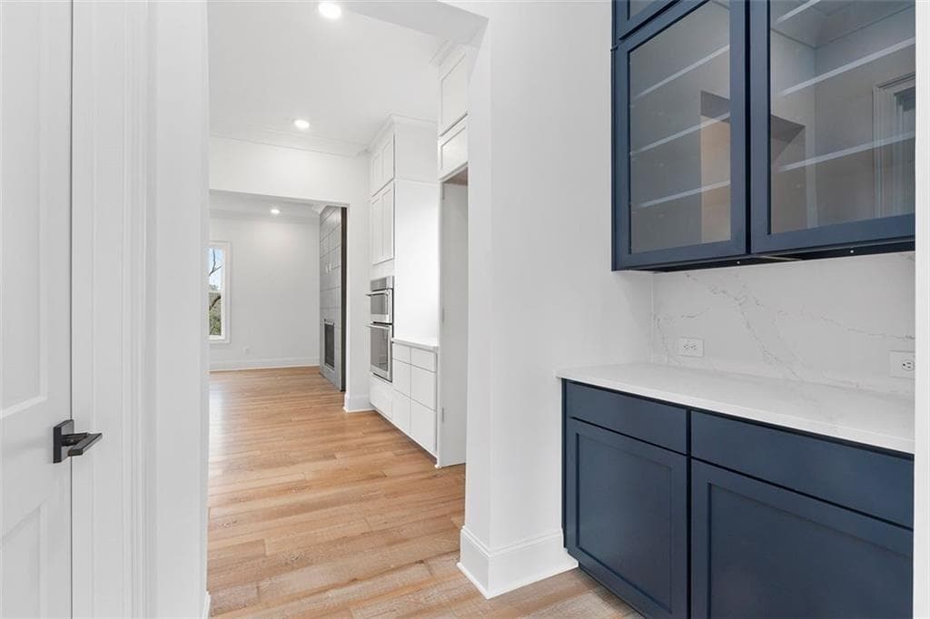 5 bedroom, 5 bathroom, 4,053 sq ft single family residence for sale at 6770 Prelude Drive, Sandy Springs, GA 30328 — photo 5