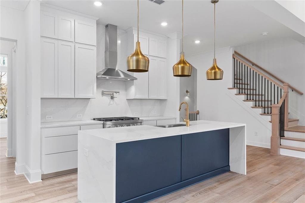 5 bedroom, 5 bathroom, 4,053 sq ft single family residence for sale at 6770 Prelude Drive, Sandy Springs, GA 30328 — photo 9