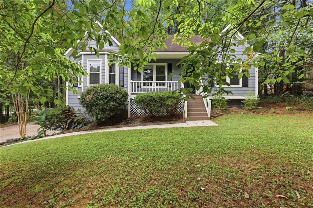 3 bedroom, 2 bathroom, 1,774 sq ft single family residence under contract at 51 Richaven Place, Dallas, GA 30132