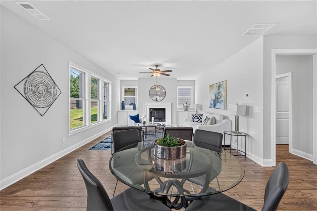 4 bedroom, 4 bathroom, 2,614 sq ft single family residence for sale at 922 Homepark Circle, Buford, GA 30518 — photo 9