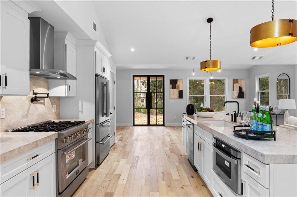 3 bedroom, 3 bathroom, 2,436 sq ft single family residence for rent at 1217 Fairfield Drive, Marietta, GA 30068 for $3,550 a month — photo 3