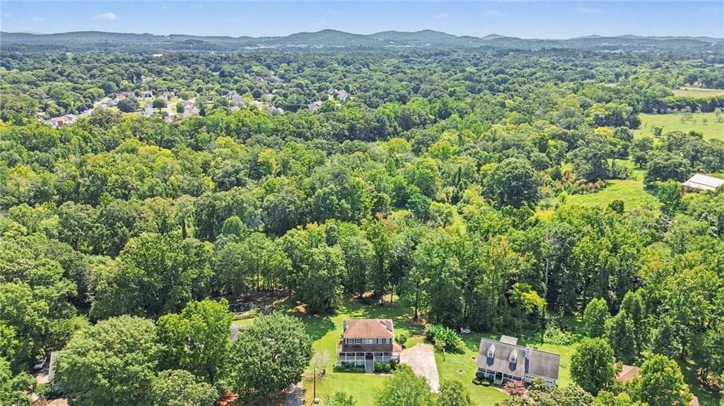 3 bedroom, 3 bathroom, 1,896 sq ft single family residence for sale at 35 Miltons Walk, Cartersville, GA 30120 — photo 2