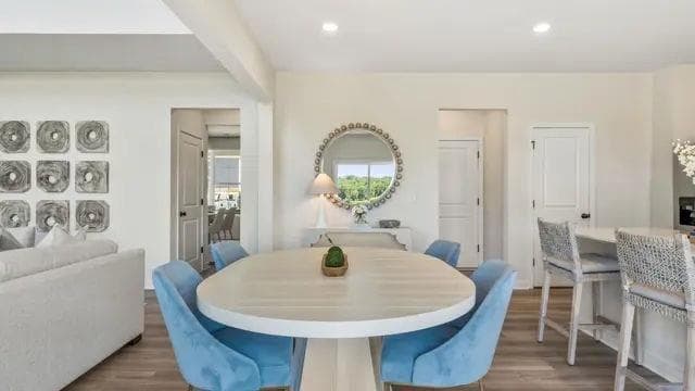 5 bedroom, 4 bathroom, 3,072 sq ft single family residence for sale at 2734 Harbor Ridge Pass, Gainesville, GA 30507 — photo 5