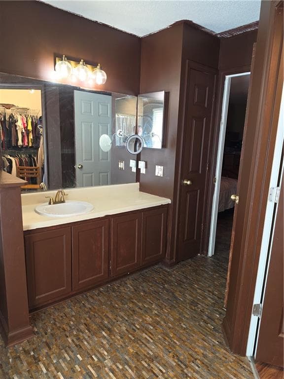 2 bedroom, 2 bathroom, 1,200 sq ft condominium for sale at 904 Garden Court, Sandy Springs, GA 30328 — photo 8