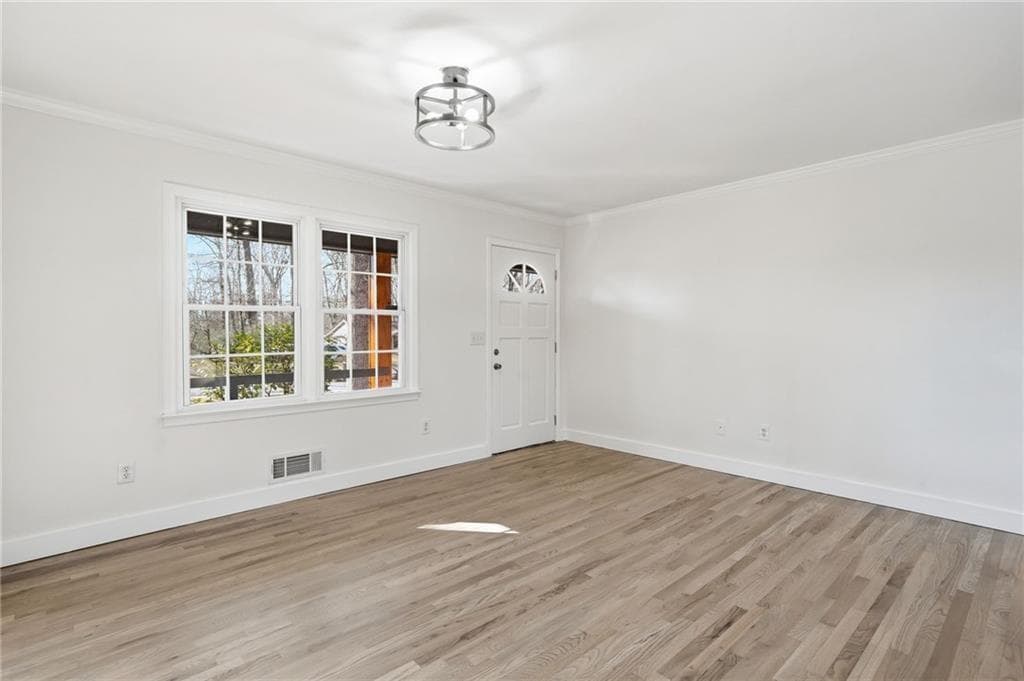 4 bedroom, 3 bathroom, 2,268 sq ft single family residence for rent at 2810 Shaw Road, Marietta, GA 30066 for $2,900 a month — photo 9