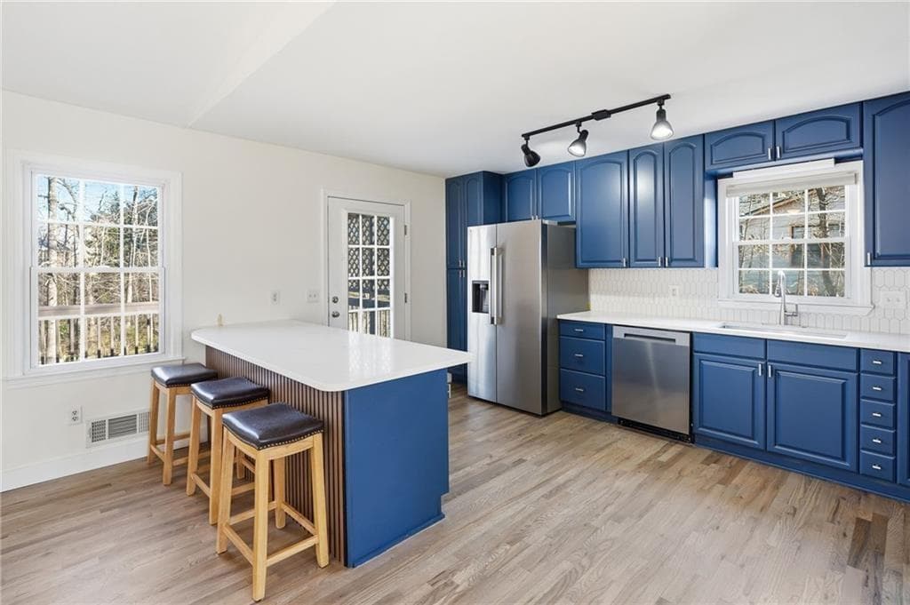 4 bedroom, 3 bathroom, 2,268 sq ft single family residence for rent at 2810 Shaw Road, Marietta, GA 30066 for $2,900 a month — photo 10