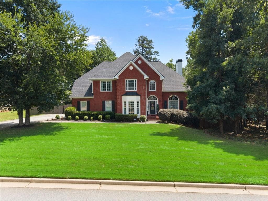 5 bedroom, 4 bathroom, 4,185 sq ft single family residence for sale at 40 Rose Creek Drive, Covington, GA 30014 — photo 3