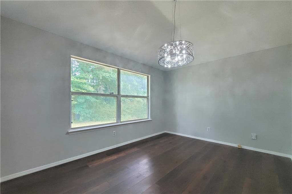 3 bedroom, 2 bathroom, 1,716 sq ft single family residence for sale at 3132 Snapfinger Lane, Decatur, GA 30034 — photo 9