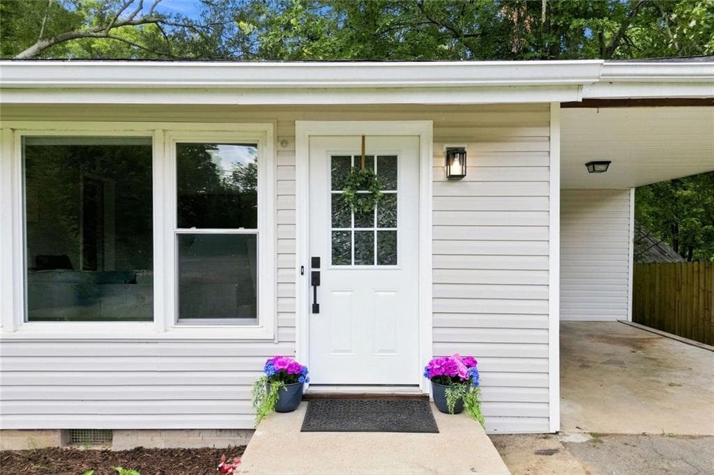 3 bedroom, 2 bathroom, 1,172 sq ft single family residence for sale at 1960 Frank Lane, Marietta, GA 30060 — photo 7