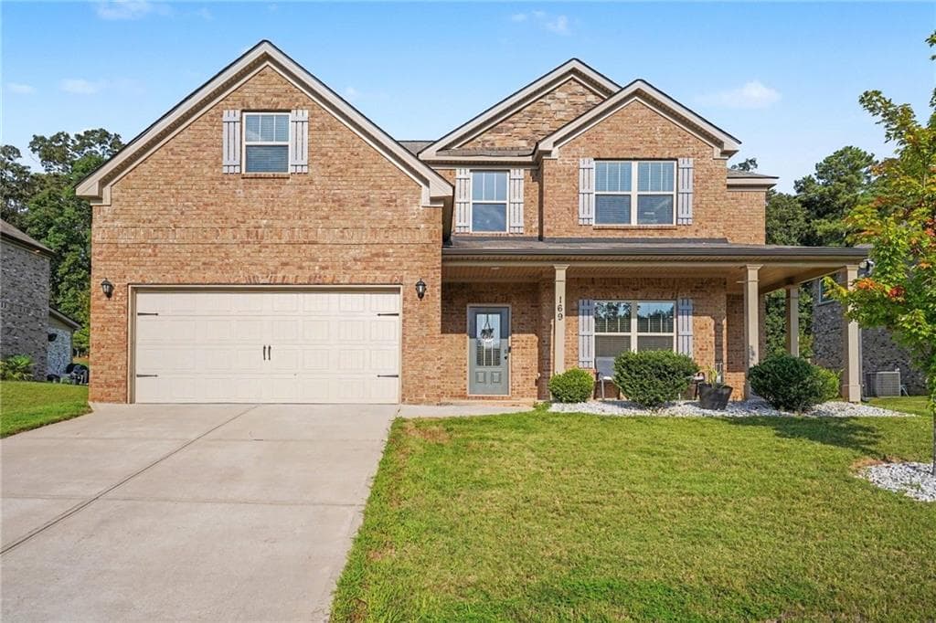 4 bedroom, 3 bathroom, 2,357 sq ft single family residence under contract at 169 Amelia Way, Ellenwood, GA 30294 — photo 6