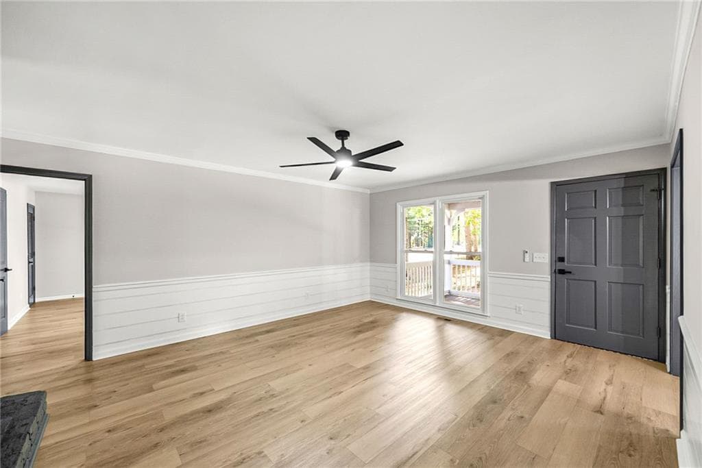 4 bedroom, 2 bathroom, 2,192 sq ft single family residence for sale at 250 Lancaster Circle, Marietta, GA 30066 — photo 8