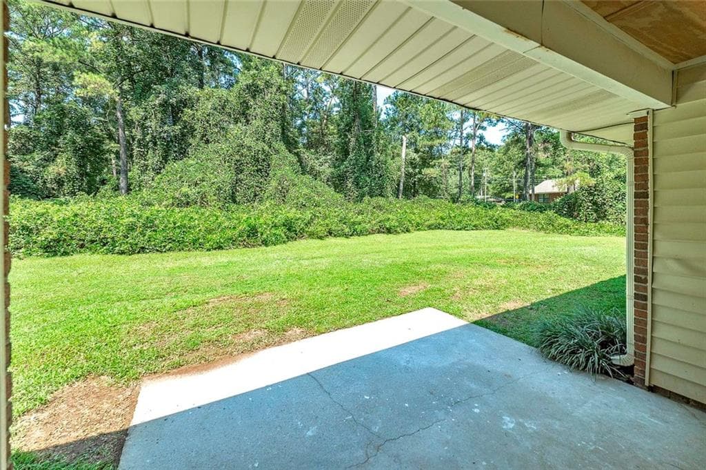 2 bedroom, 2 bathroom, 1,203 sq ft duplex for rent at 355 Santa Fe Trail, Ellenwood, GA 30294 for $1,650 a month — photo 7