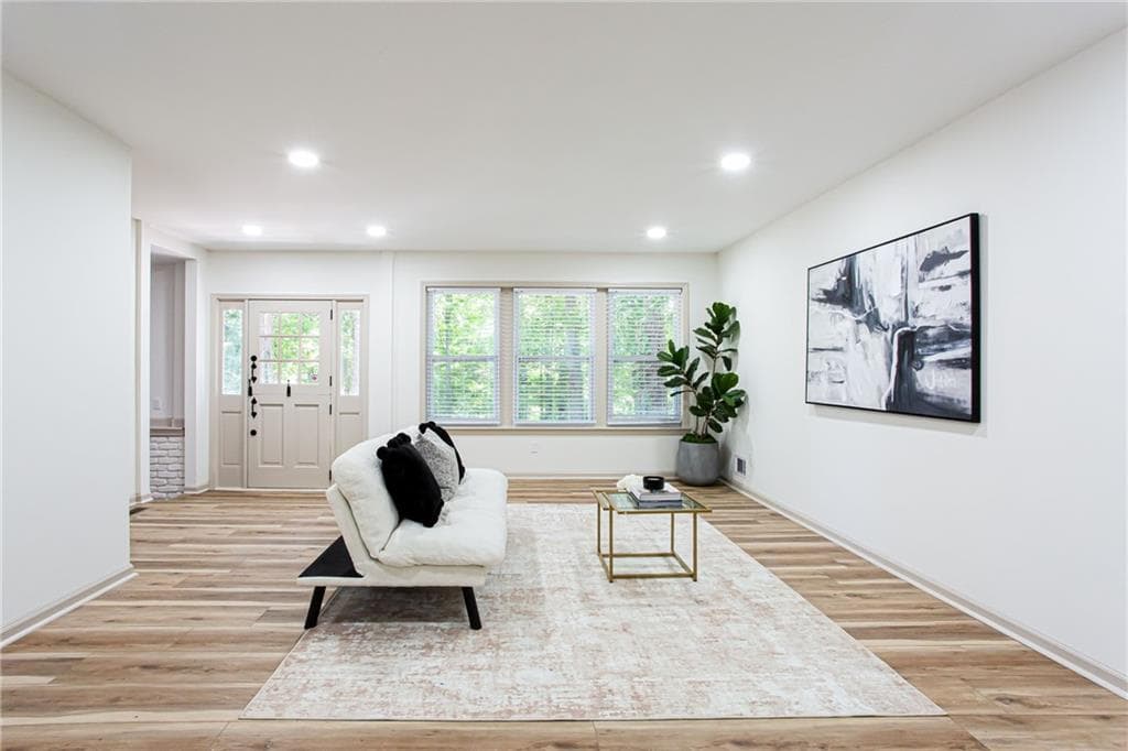 3 bedroom, 2 bathroom, 2,072 sq ft single family residence for sale at 1460 Loch Lomond Trail, Atlanta, GA 30331 — photo 5