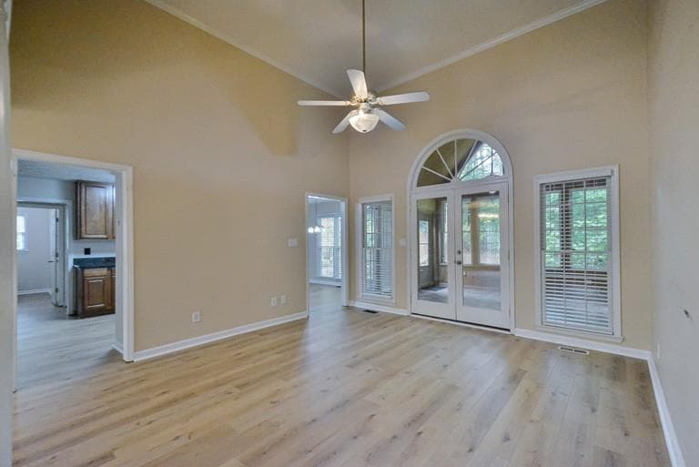 3 bedroom, 2 bathroom, 2,100 sq ft single family residence for rent at 114 Due West Street, Dallas, GA 30157 for $2,100 a month — photo 4