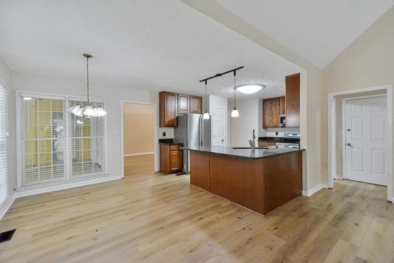 3 bedroom, 2 bathroom, 2,100 sq ft single family residence for rent at 114 Due West Street, Dallas, GA 30157 for $2,100 a month — photo 8