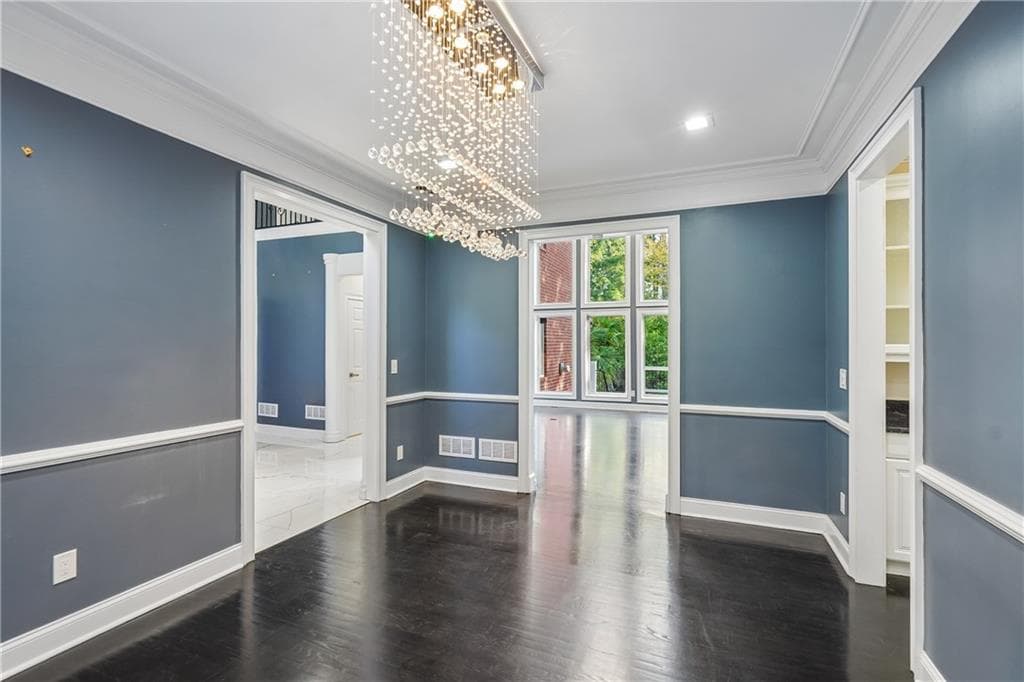 7 bedroom, 8 bathroom, 4,848 sq ft single family residence under contract at 133 Somerset Hills, Mcdonough, GA 30253 — photo 8