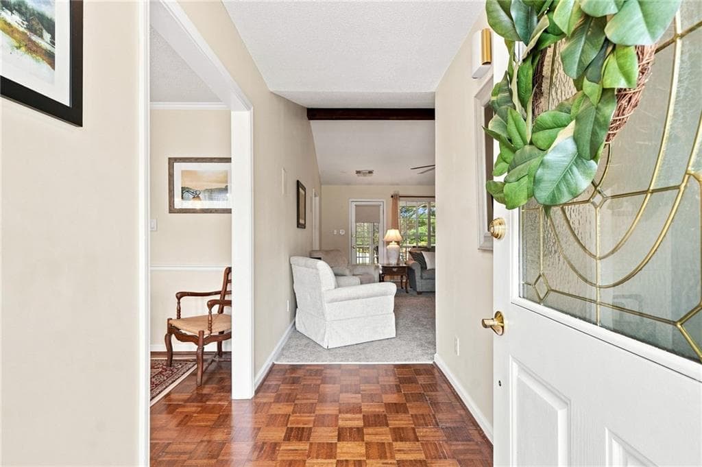 3 bedroom, 3 bathroom, 1,821 sq ft single family residence under contract at 324 S Main Street, Jasper, GA 30143 — photo 4