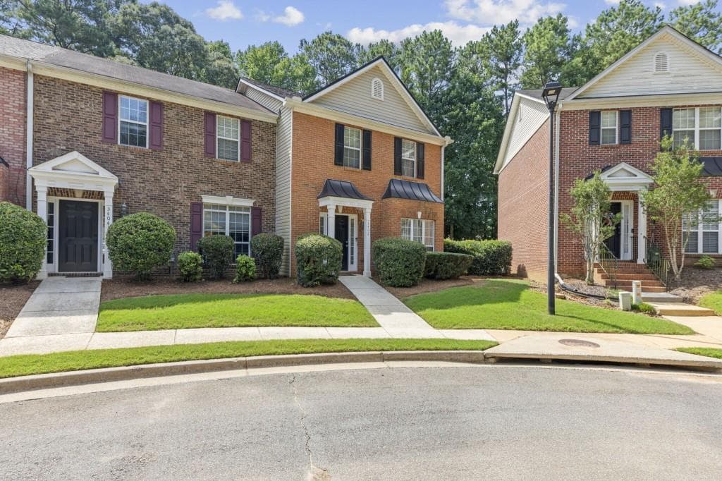 3 bedroom, 3 bathroom, 1,558 sq ft townhouse for sale at 3402 Town Square Drive 3, Kennesaw, GA 30144 — photo 3