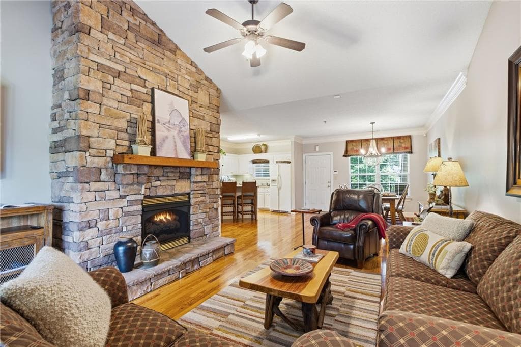 2 bedroom, 2 bathroom, 1,496 sq ft condominium for sale at 92 Gleneagle Court 302B, Clayton, GA 30525 — photo 7