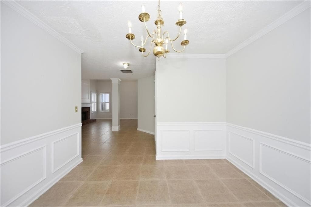 3 bedroom, 3 bathroom, 2,136 sq ft single family residence for sale at 1312 Glenover Way, Marietta, GA 30062 — photo 9