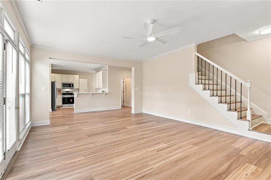 3 bedroom, 3 bathroom, 2,375 sq ft single family residence for sale at 2485 Chestnut Landing, Atlanta, GA 30360 — photo 6