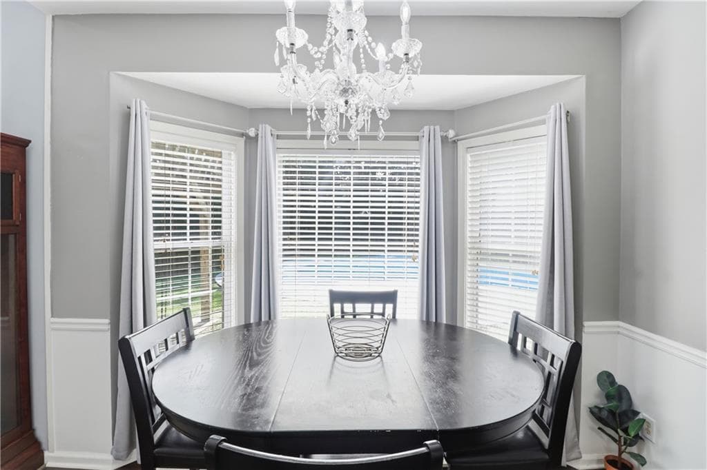 4 bedroom, 3 bathroom, 2,553 sq ft single family residence for sale at 108 Township Court, Woodstock, GA 30189 — photo 9
