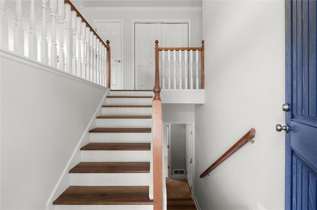 3 bedroom, 3 bathroom, 2,032 sq ft single family residence for sale at 265 Sycamore Drive, Canton, GA 30115 — photo 3