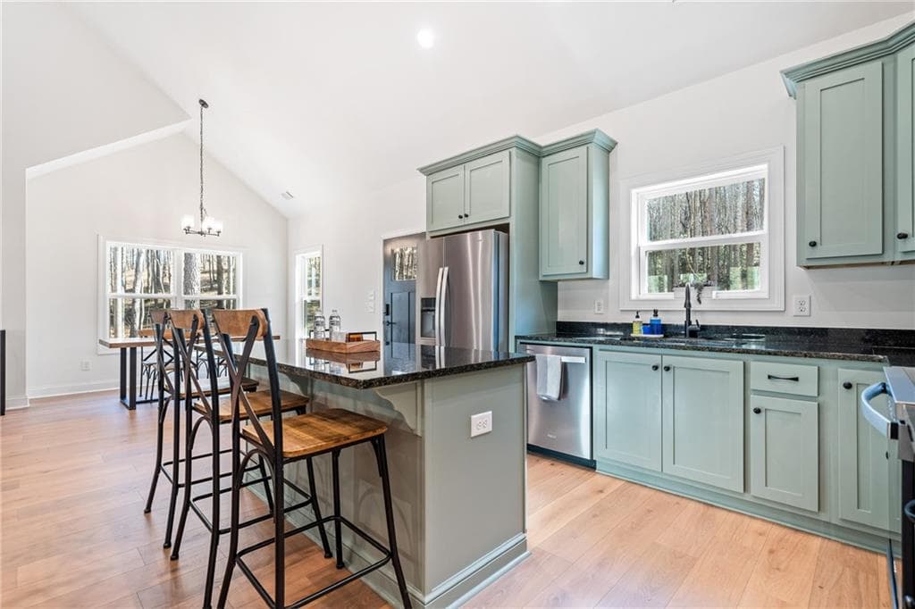 2 bedroom, 2 bathroom, 1,507 sq ft single family residence for sale at 246 Woodward Way, Talking Rock, GA 30175 — photo 8