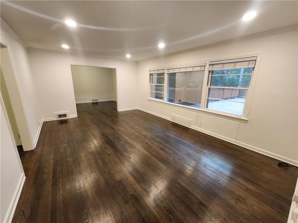 3 bedroom, 2 bathroom, 2,006 sq ft single family residence for rent at 2348 Clairmont Road, Atlanta, GA 30329 for $2,495 a month — photo 3