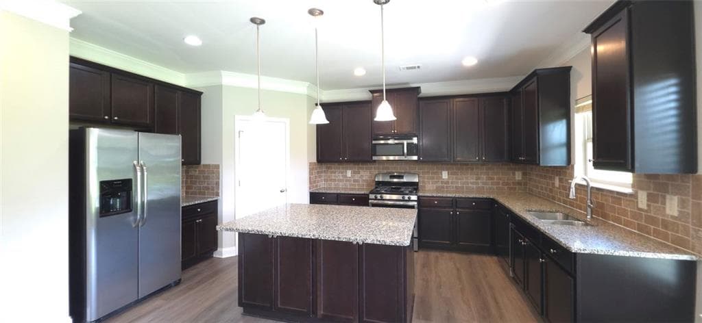 5 bedroom, 3 bathroom, 3,074 sq ft single family residence for rent at 936 Tama Hill Court, Auburn, GA 30011 for $2,595 a month — photo 6