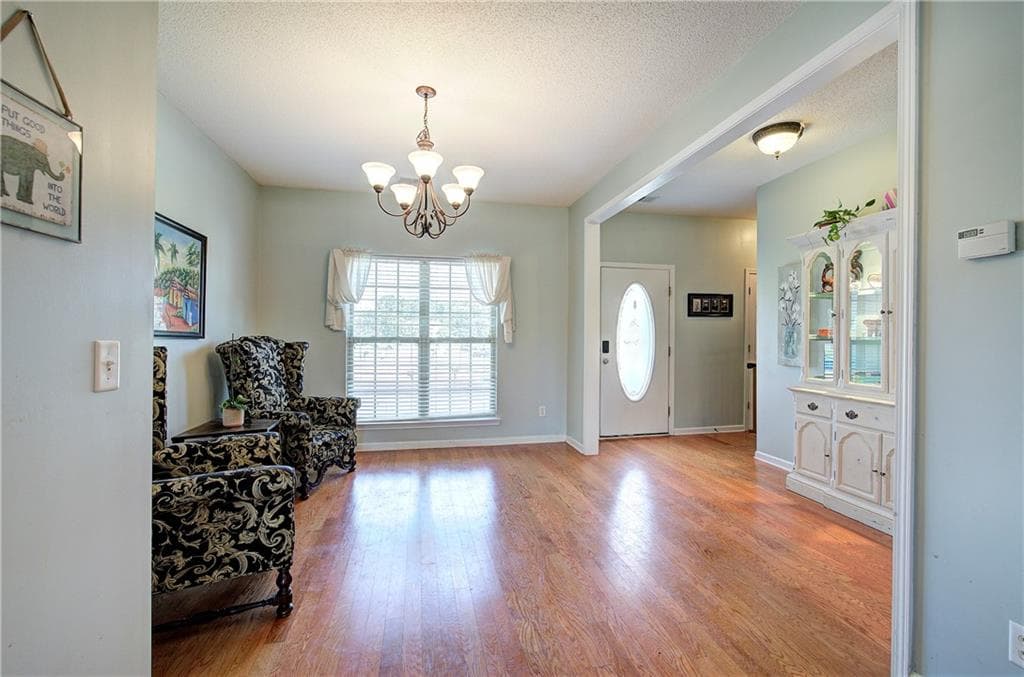 4 bedroom, 3 bathroom, 2,886 sq ft single family residence for sale at 21 Hamil Court, Cartersville, GA 30120 — photo 6