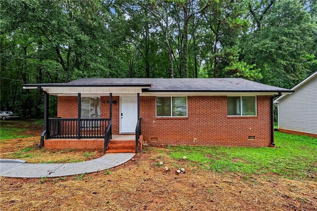 3 bedroom, 1 bathroom, 1,080 sq ft single family residence for sale at 6186 Green Acres Drive, Covington, GA 30014 — photo 3