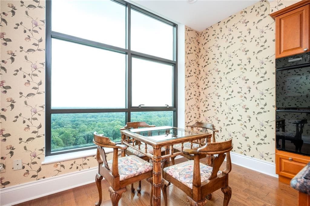 2 bedroom, 3 bathroom, 2,262 sq ft condominium for sale at 750 Park Avenue 21E, Atlanta, GA 30326 — photo 9