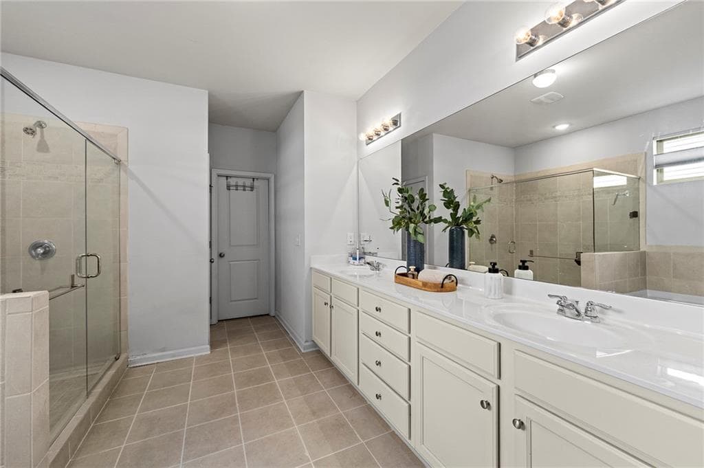 4 bedroom, 3 bathroom, 2,837 sq ft single family residence for sale at 121 Rolling Hills Place, Canton, GA 30114 — photo 3