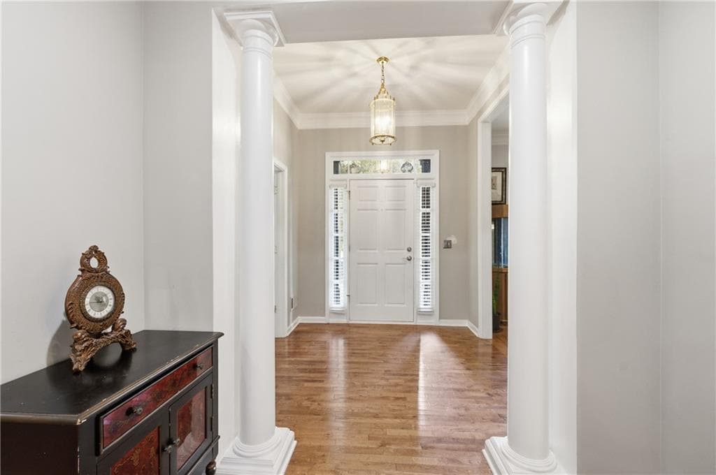 5 bedroom, 4 bathroom, 4,212 sq ft single family residence under contract at 285 Merritt Drive, Lawrenceville, GA 30044 — photo 5