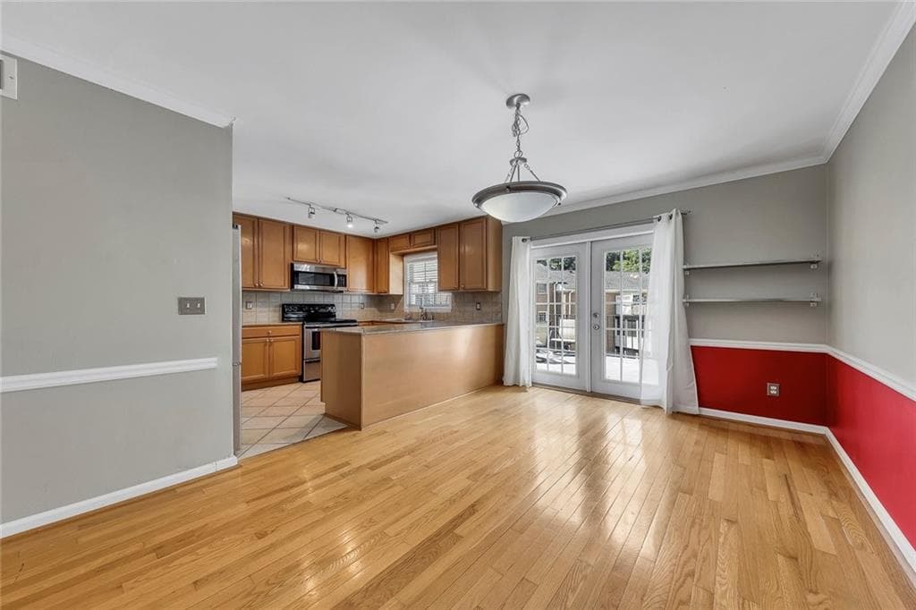 2 bedroom, 2 bathroom, 1,050 sq ft condominium for sale at 1101 Collier Road Q5, Atlanta, GA 30318 — photo 7