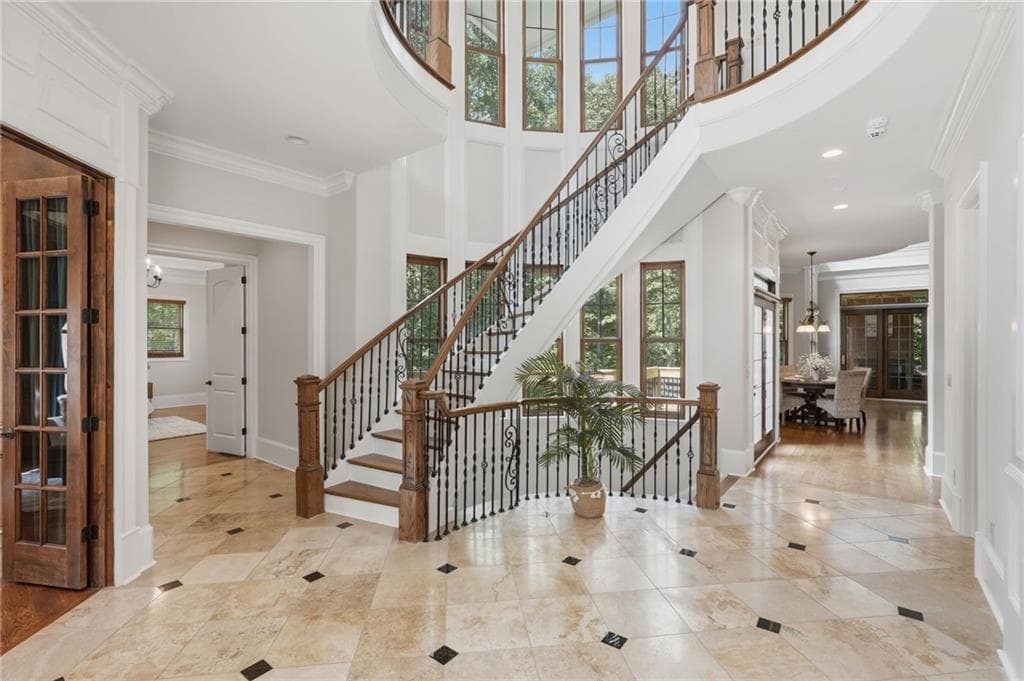 5 bedroom, 6 bathroom, 6,279 sq ft single family residence for sale at 112 Overlook Circle, Dawsonville, GA 30534 — photo 9