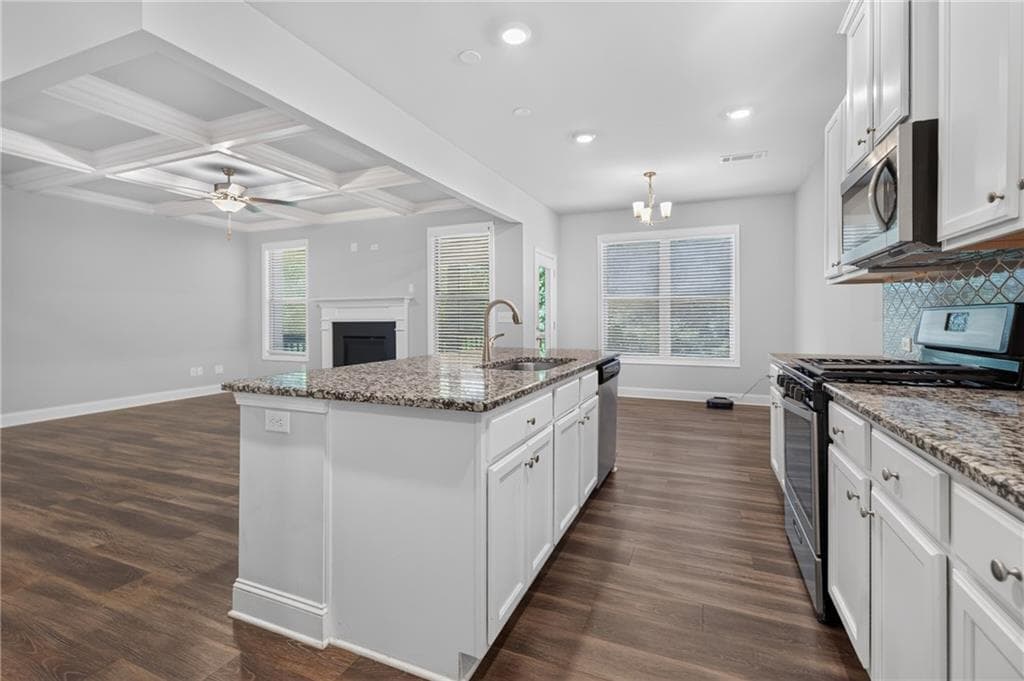 5 bedroom, 3 bathroom, 2,886 sq ft single family residence for sale at 4429 Beechnut View, Gainesville, GA 30504 — photo 10