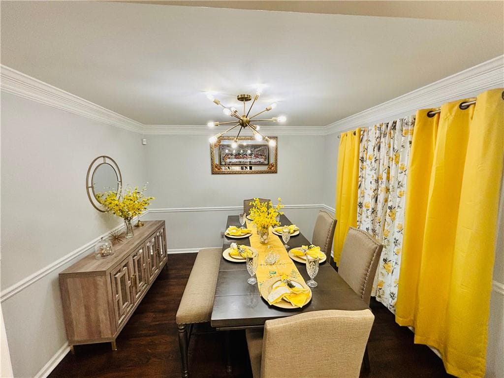 3 bedroom, 3 bathroom, 2,500 sq ft single family residence for sale at 2940 Spring Ridge Circle, Snellville, GA 30039 — photo 7