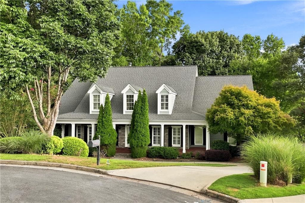 6 bedroom, 5 bathroom, 5,751 sq ft single family residence for sale at 700 Settlers Crossing, Canton, GA 30114 — photo 3