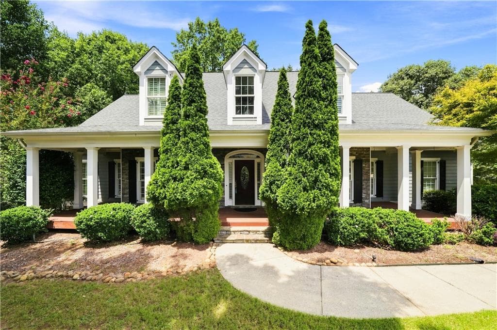 6 bedroom, 5 bathroom, 5,751 sq ft single family residence for sale at 700 Settlers Crossing, Canton, GA 30114 — photo 7