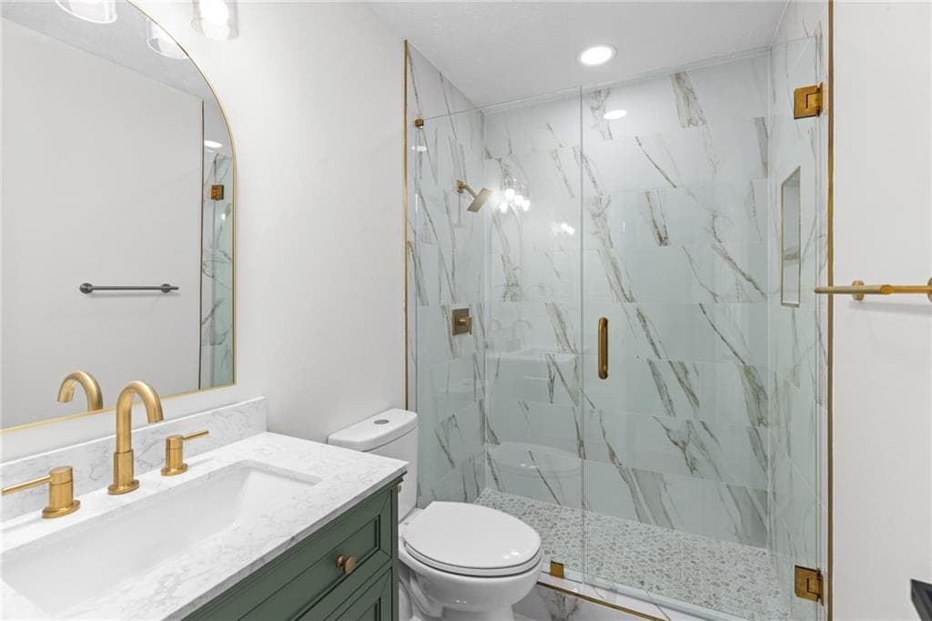 3 bedroom, 2 bathroom, 1,560 sq ft single family residence for sale at 3214 Kimberly Woods Court, Lilburn, GA 30047 — photo 9