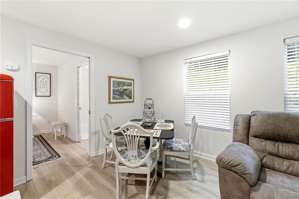 2 bedroom, 2 bathroom, 672 sq ft single family residence for sale at 575 Hidden Valley Drive, Demorest, GA 30535 — photo 8