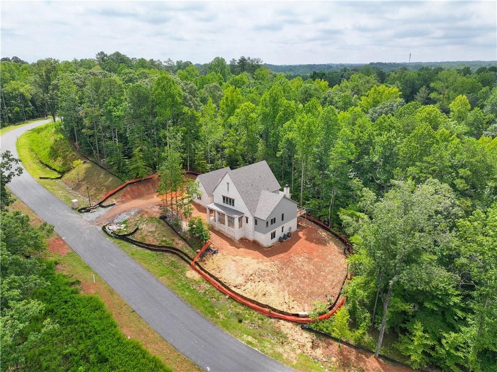 5 bedroom, 6 bathroom, 4,266 sq ft single family residence for sale at 13570 Wood Fern Way, Milton, GA 30075 — photo 2