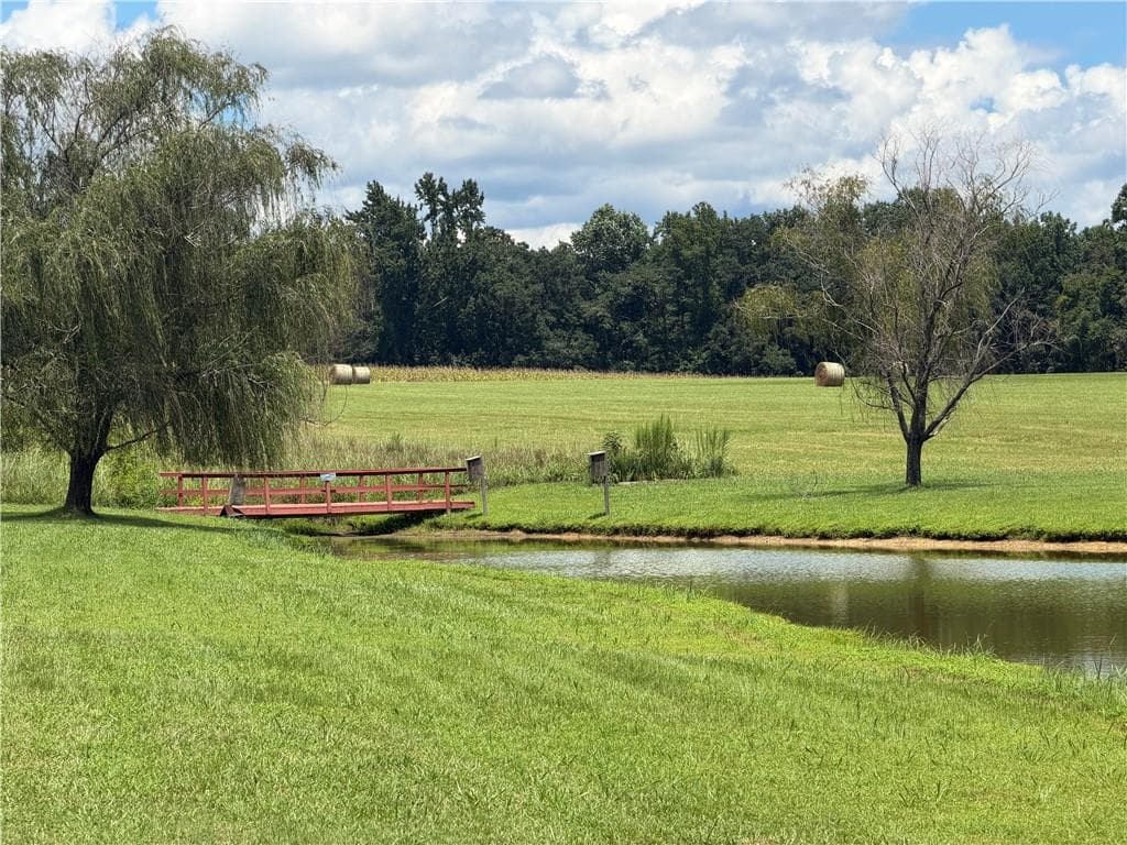 1 bedroom, 1 bathroom single family residence for sale at 500 Marks Road, Mansfield, GA 30055