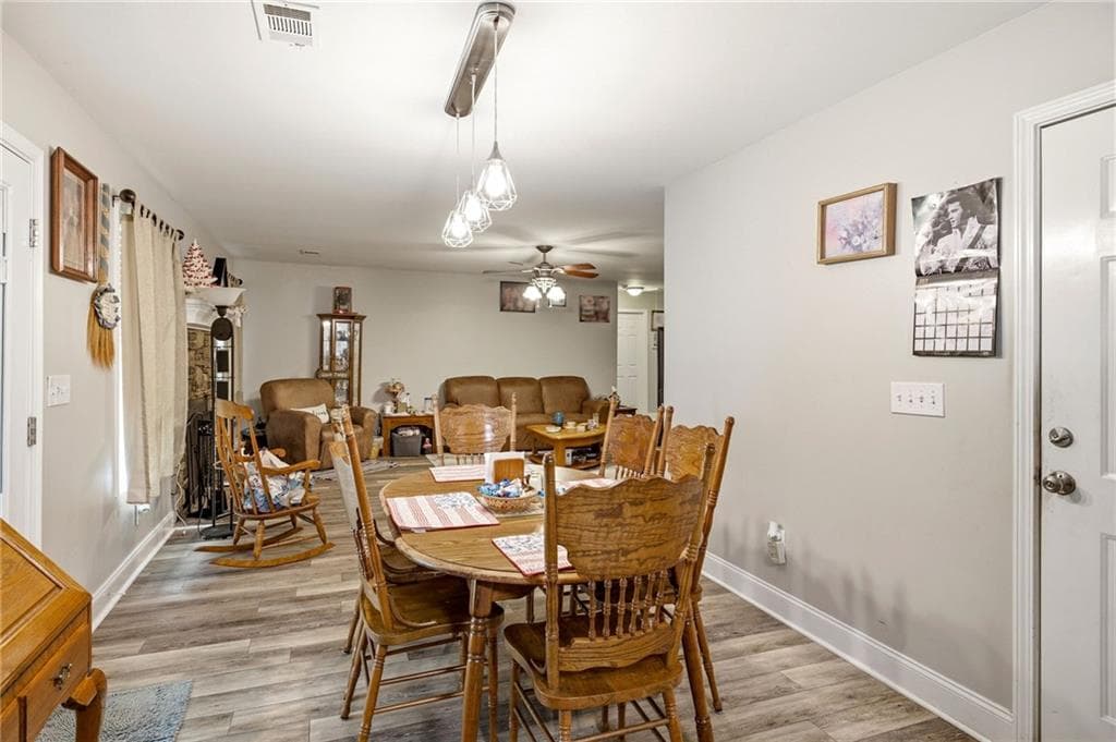 3 bedroom, 2 bathroom, 1,471 sq ft single family residence for sale at 126 Windchime Circle, Demorest, GA 30535 — photo 10