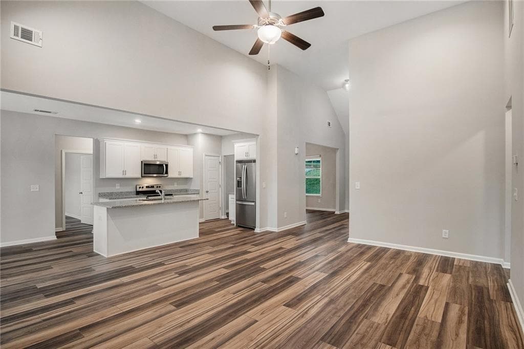 3 bedroom, 2 bathroom, 1,808 sq ft single family residence under contract at 144 Chestnut Trail, Commerce, GA 30529 — photo 9